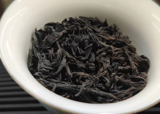 Oolong-Tee, auch grüner Tee und halbfermentierter Tee genannt