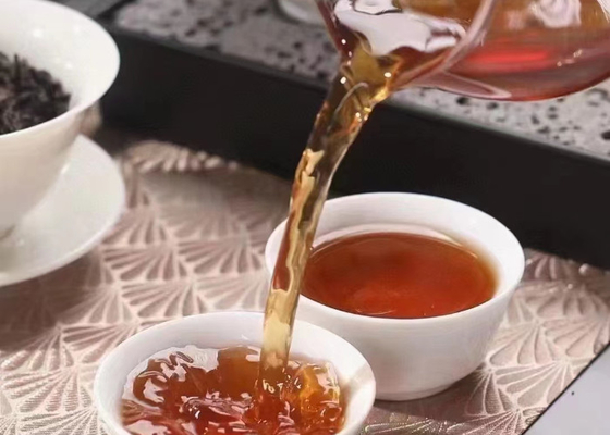 Schwarzer Tee von Shan Xiaochong 80g, Konserven aus Geschenkkästchen, Tee von Wuyi Shan Xiaochong, Lianyun Teefabrik, Großhandel